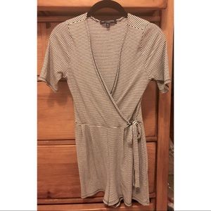 One Heart Clothing LA - stripped romper - medium